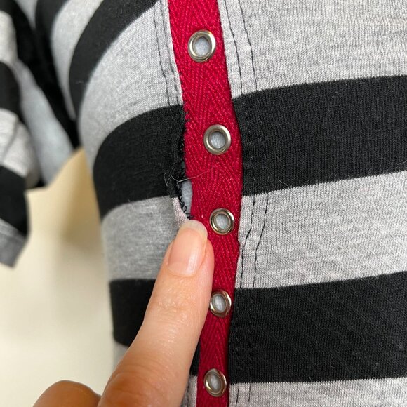 Shrinkle Fur Skull Hoodie Dress Small Black Gray Striped Studded y2k Punk Goth - Picture 5 of 14